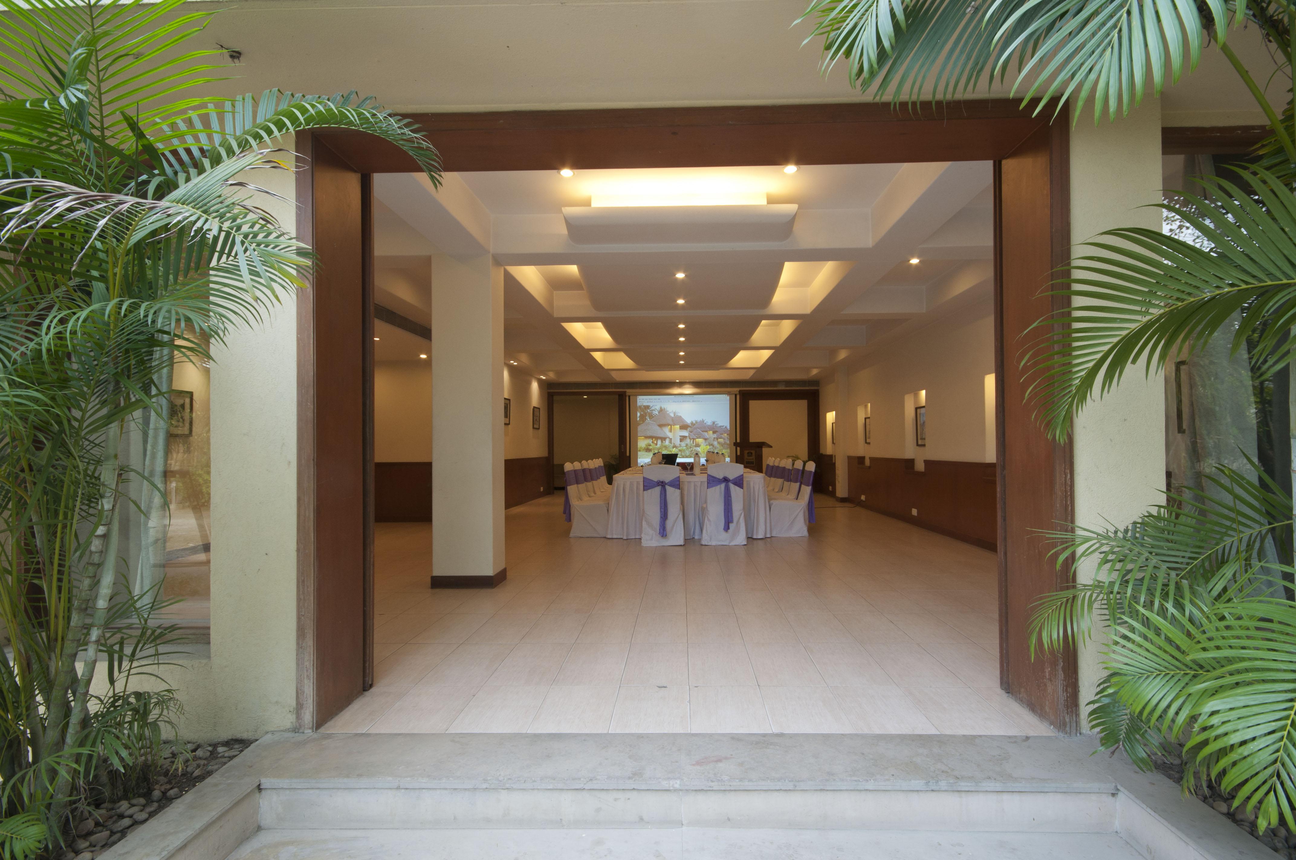 Vedic Village Spa Resort Calcutta Buitenkant foto