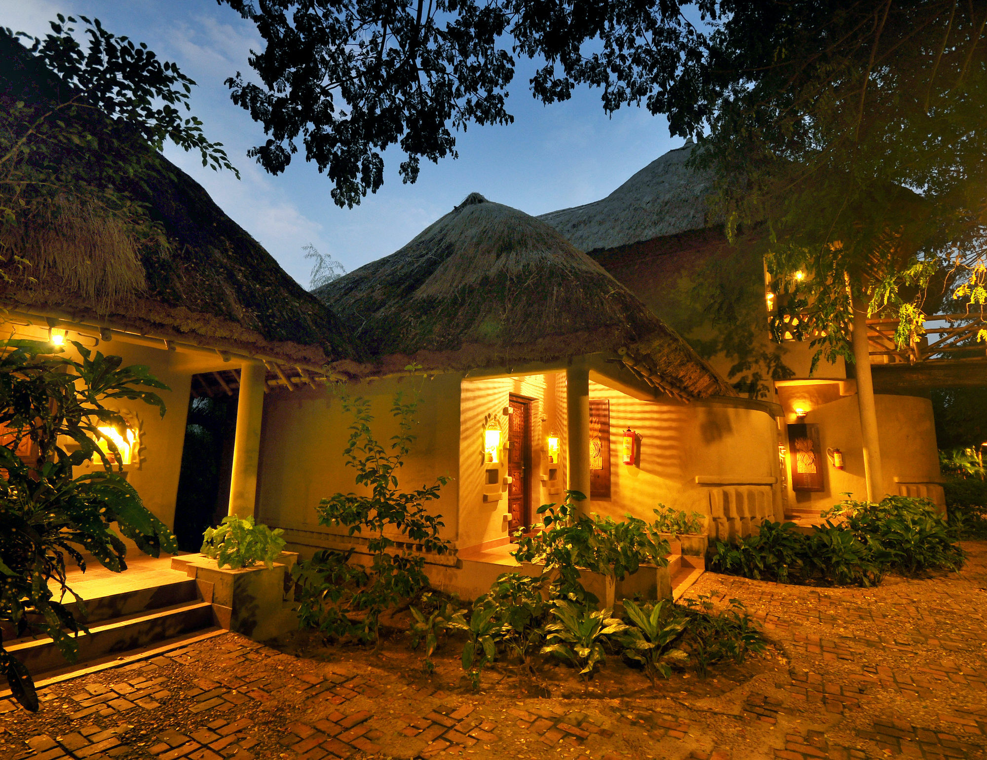 Vedic Village Spa Resort Calcutta Buitenkant foto